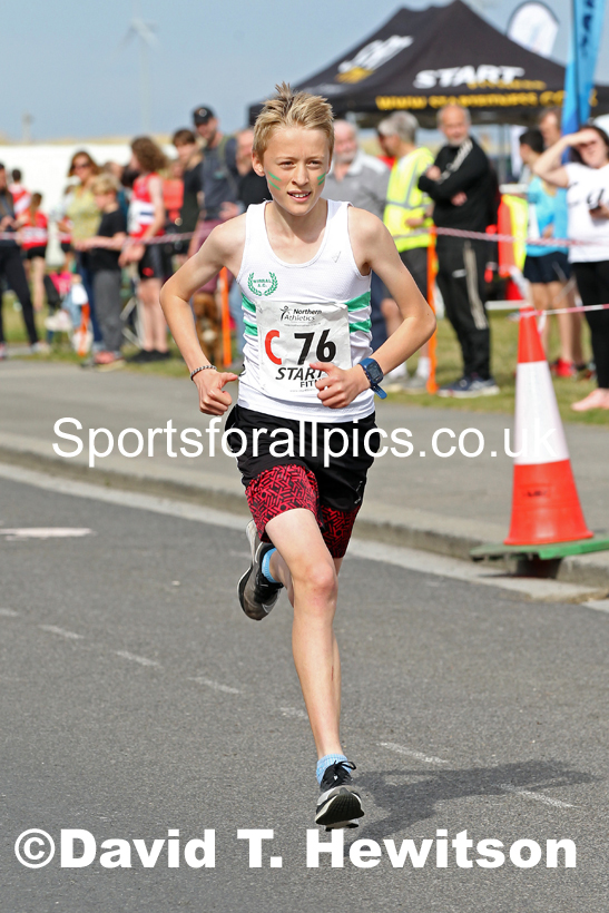 Boys under-15s 2021 Northern 6 and 4 Stage and Young Athletes Road Relays, Redcar. Photo: David T. Hewitson/Sports for All Pics